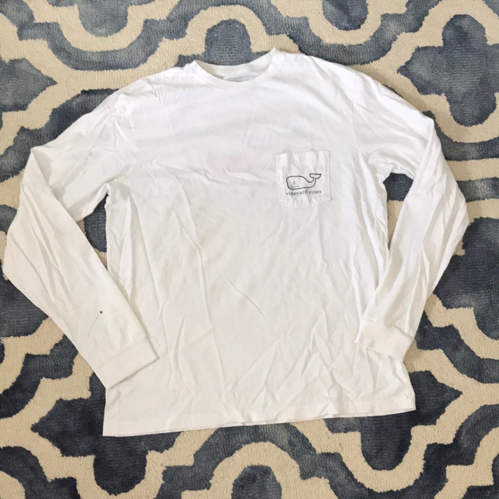 Vineyard vines Xmas shirt